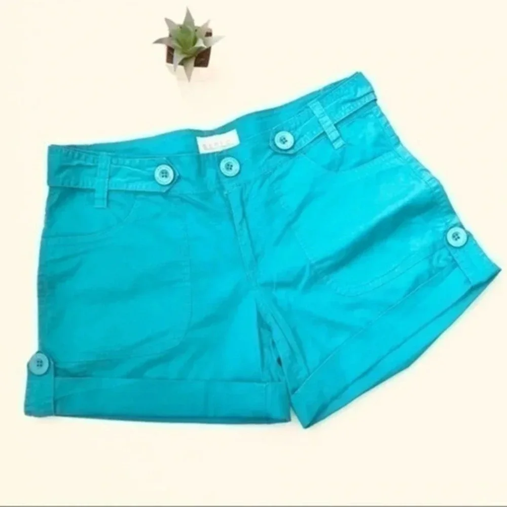 MGeri C brand women shorts size small gree…